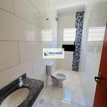 Casa em Itanhaém, bairro Loty