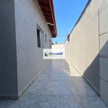 Casa em Itanhaém, bairro Campos Elíseos