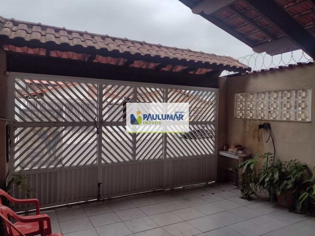 Casa em Praia Grande, no bairro Solemar