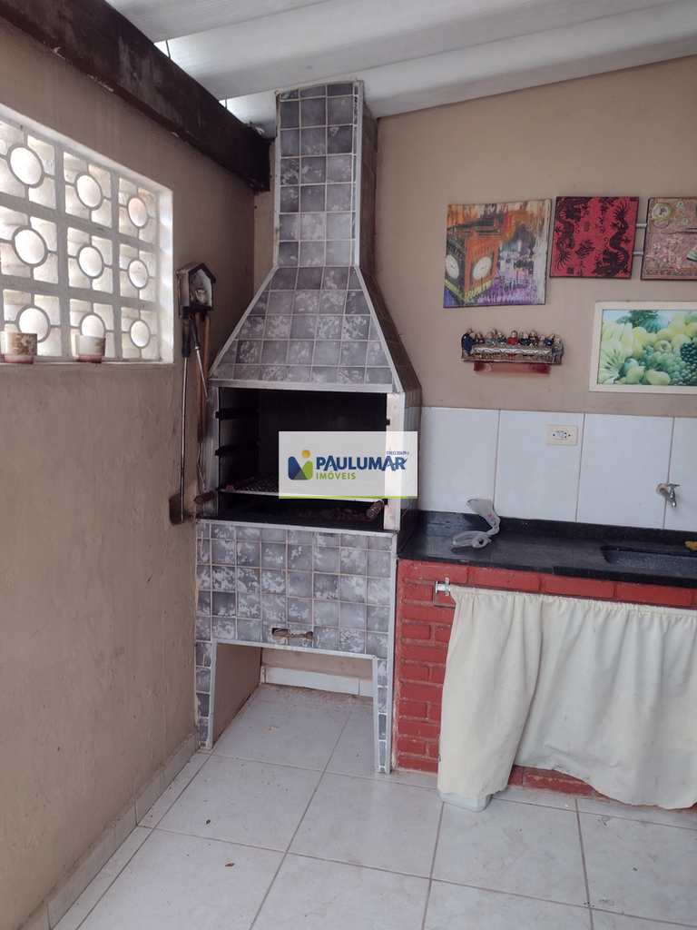 Casa em Praia Grande, no bairro Solemar