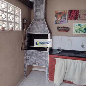 Casa em Praia Grande, bairro Solemar