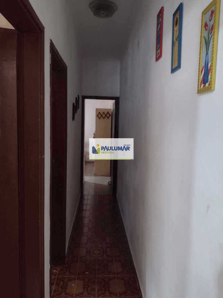 Casa em Praia Grande, no bairro Solemar