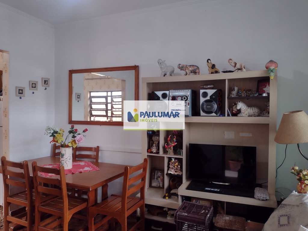 Casa em Praia Grande, no bairro Solemar