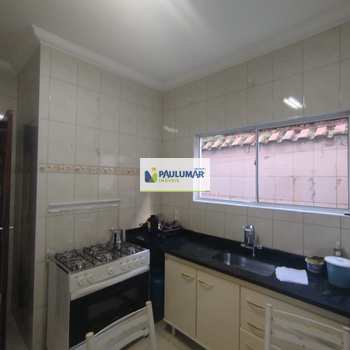 Sobrado de Condomínio em Mongaguá, bairro Vila São Paulo