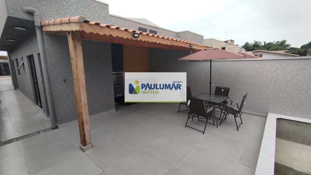 Casa em Itanhaém, no bairro Jardim Grandesp