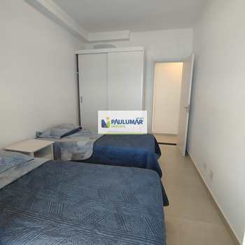 Apartamento em Mongaguá, bairro Vila Anhanguera