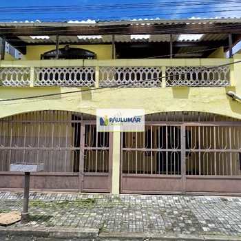 Sobrado em Mongaguá, bairro Vila São Paulo
