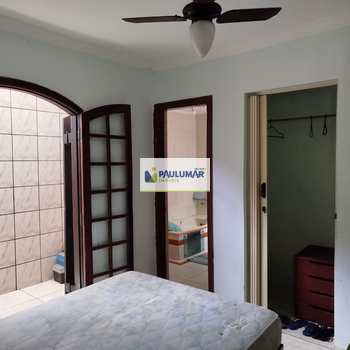 Sobrado em Mongaguá, bairro Vila São Paulo