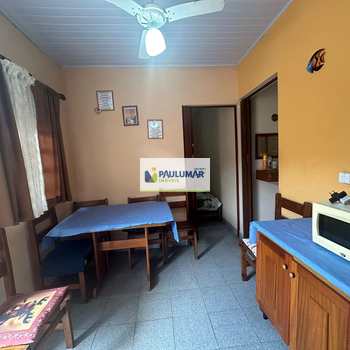 Apartamento em Mongaguá, bairro Centro