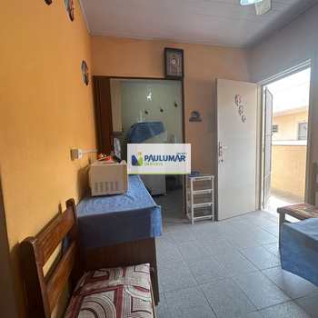 Apartamento em Mongaguá, bairro Centro