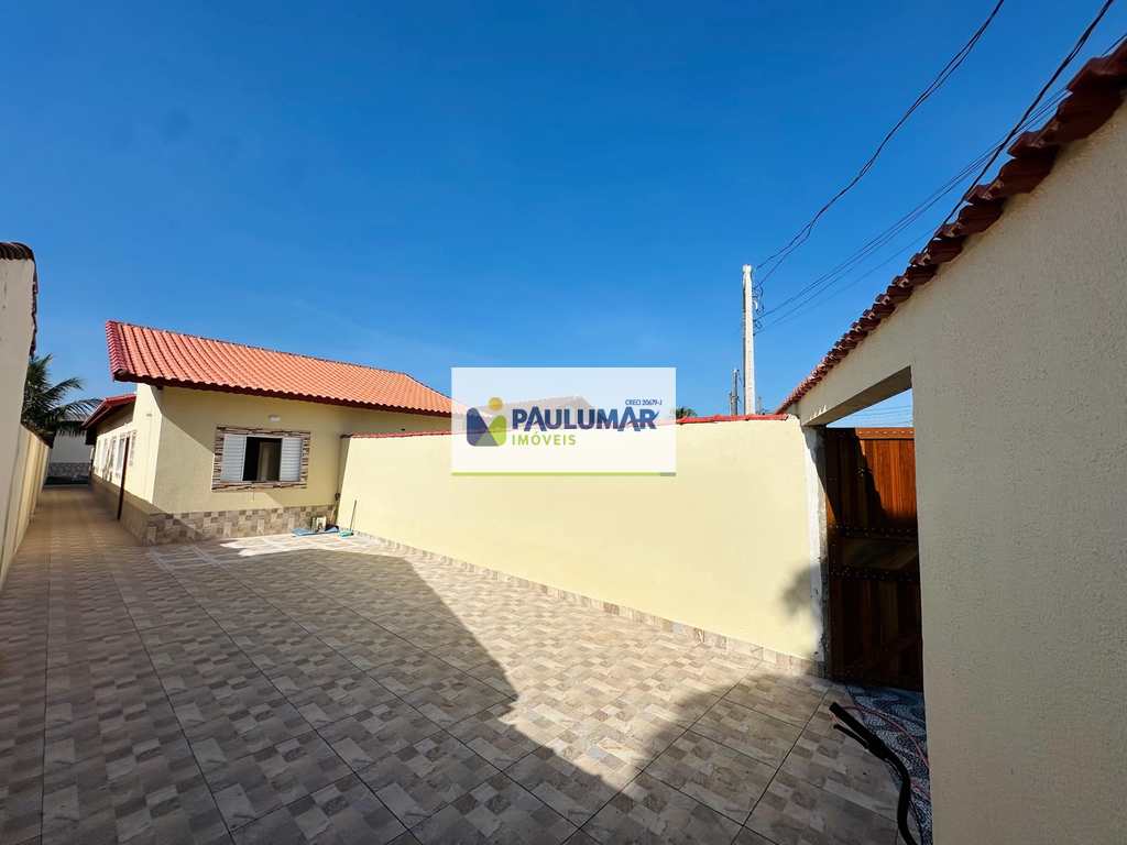 Casa em Itanhaém, no bairro Balneário Campos Elíseos