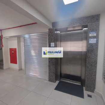 Apartamento em Mongaguá, bairro Centro