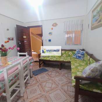 Apartamento em Mongaguá, bairro Centro