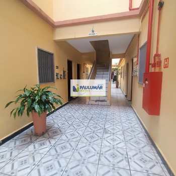Apartamento em Mongaguá, bairro Centro