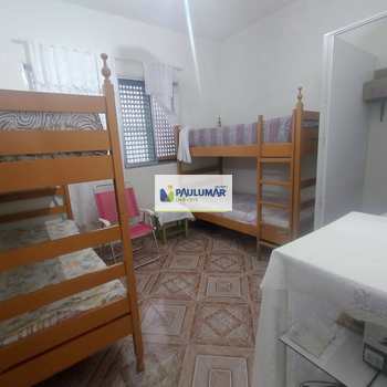 Apartamento em Mongaguá, bairro Centro