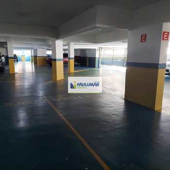 Apartamento em Mongaguá, bairro Centro