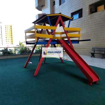 Apartamento em Mongaguá, bairro Centro
