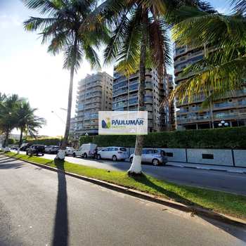 Apartamento em Mongaguá, bairro Centro
