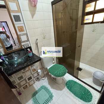 Casa em Mongaguá, bairro Itaóca