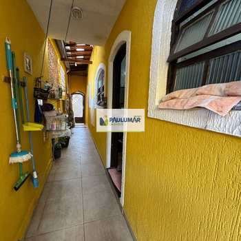 Casa em Mongaguá, bairro Itaóca