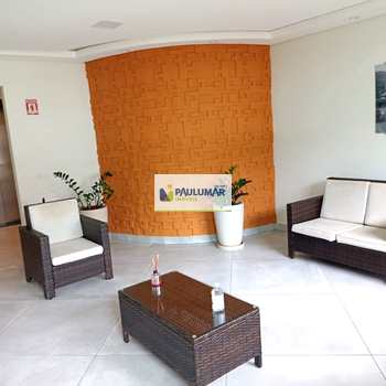 Apartamento em Mongaguá, bairro Centro