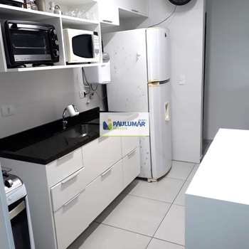Apartamento em Mongaguá, bairro Centro
