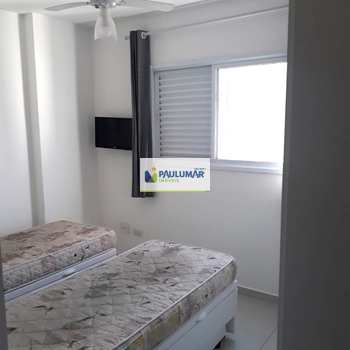 Apartamento em Mongaguá, bairro Centro