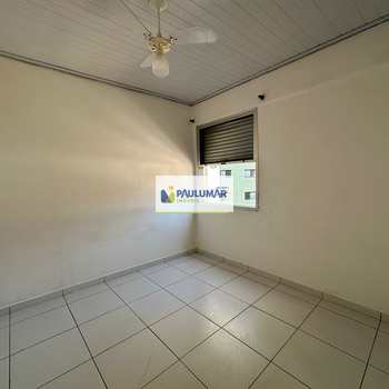 Apartamento em Mongaguá, bairro Centro