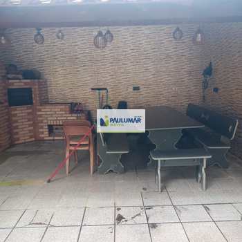 Casa em Praia Grande, bairro Solemar