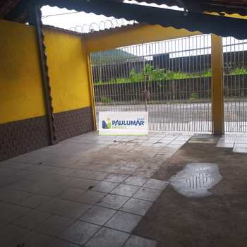 Casa em Praia Grande, bairro Solemar