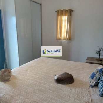 Sobrado em Praia Grande, bairro Solemar