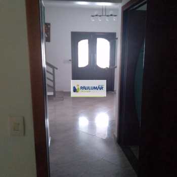 Sobrado em Praia Grande, bairro Solemar