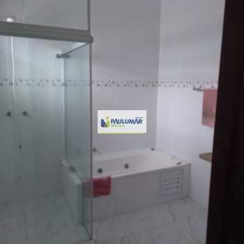 Sobrado em Praia Grande, bairro Solemar