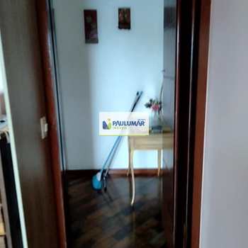 Sobrado em Praia Grande, bairro Solemar