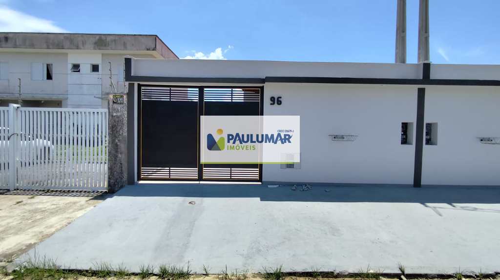 Casa em Itanhaém, no bairro Bopiranga