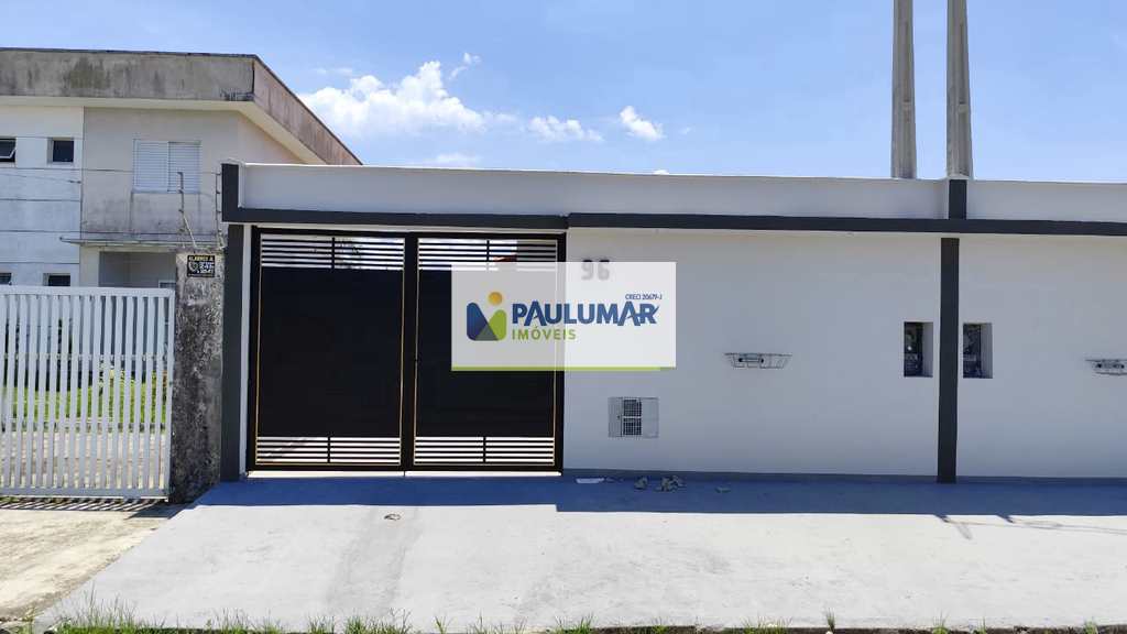 Casa em Itanhaém, no bairro Bopiranga