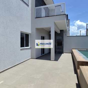 Sobrado em Itanhaém, bairro Jamaica