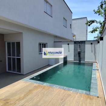 Sobrado em Itanhaém, bairro Jamaica