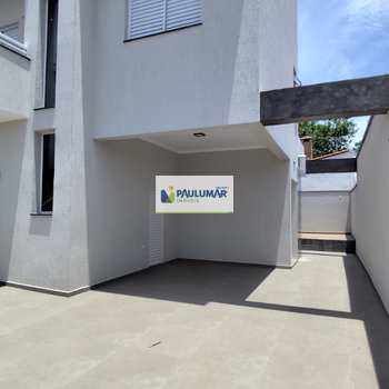 Sobrado em Itanhaém, bairro Jamaica