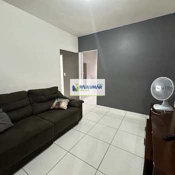 Apartamento em Praia Grande, bairro Maracanã
