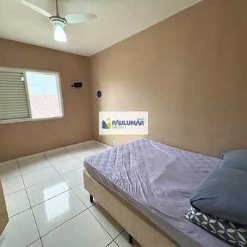 Apartamento em Praia Grande, bairro Maracanã