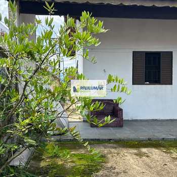 Casa em Mongaguá, bairro Balneário Itaguai