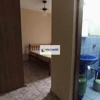 Casa em Mongaguá, bairro Balneário Itaguai