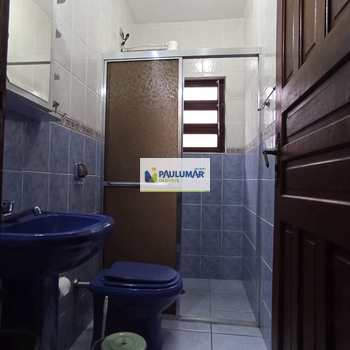 Casa em Mongaguá, bairro Balneário Itaguai