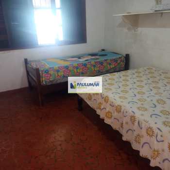 Casa em Praia Grande, bairro Solemar