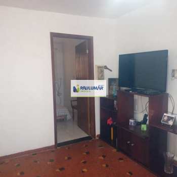 Casa em Praia Grande, bairro Solemar