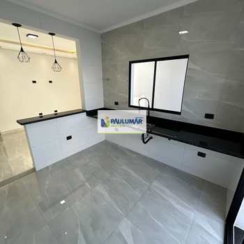 Casa em Mongaguá, bairro Balneário Anchieta