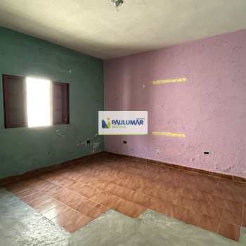 Casa em Mongaguá, bairro Agenor de Campos