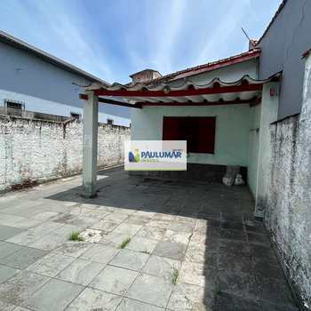 Casa em Mongaguá, bairro Agenor de Campos