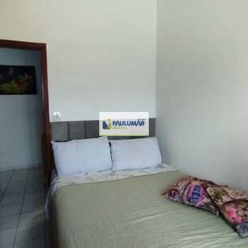 Casa em Mongaguá, bairro Vera Cruz